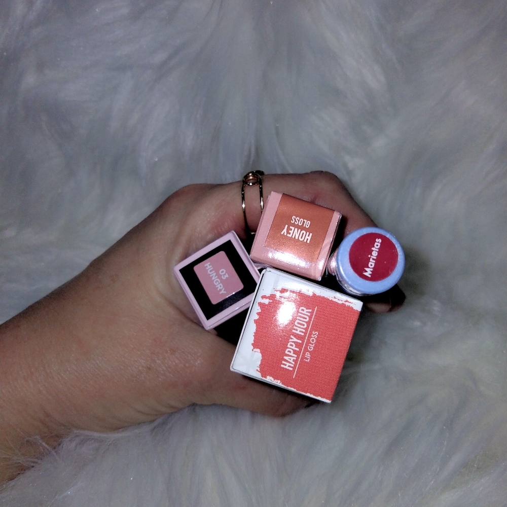 4 piece lip bundle